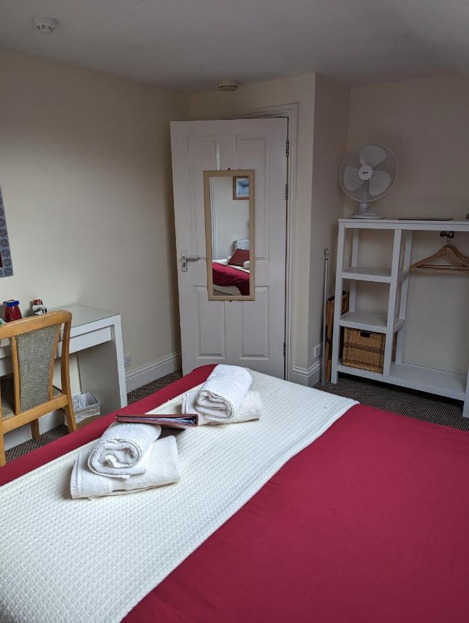 Railway Inn Culham Екстер'єр фото